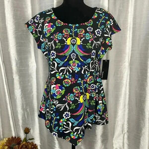 Relativity NWT Women’s L Lovebird Island Brights Stretch Cap Short Sleeve Blouse